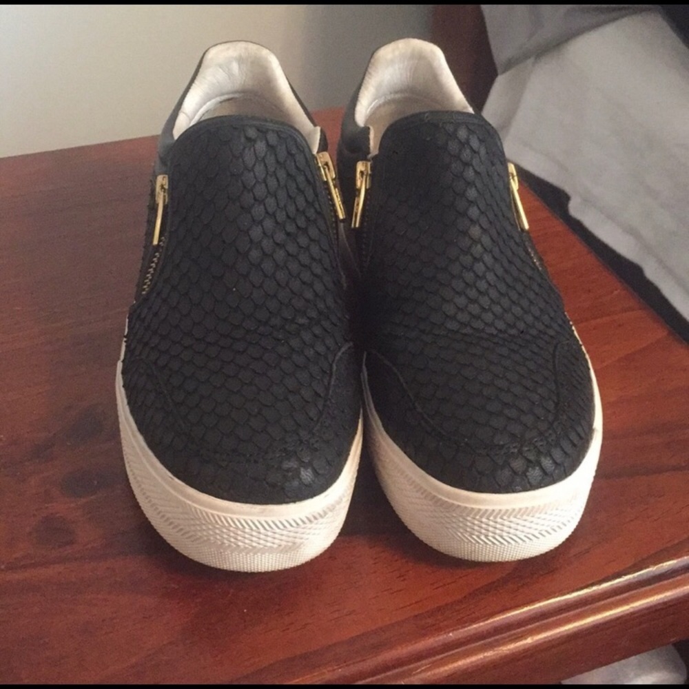 Ash shoes size 9